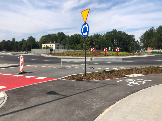 widok na rondo łączące ul. Szczecińską ze zjazdem z S14