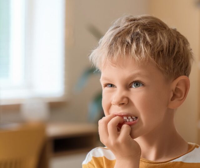 krzywy zgryz u dzieci łódź