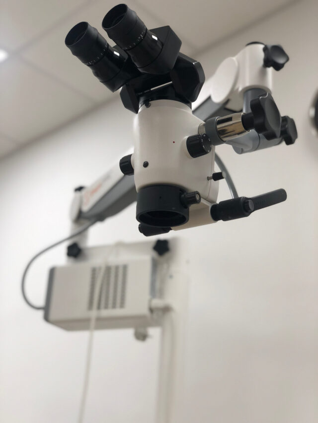 leczenie pod mikroskopem łódź